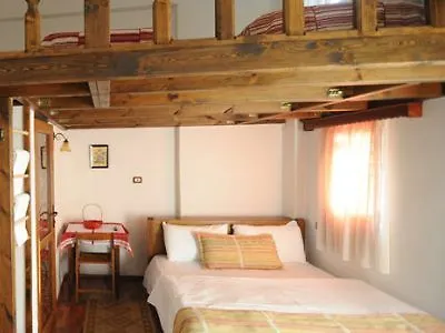 Hotel Tradita Shkoder 4*,  Albania