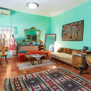 Mi Casa Es Tu Casa - Backpackers Albergue