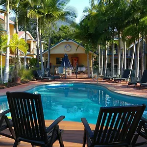 https://beach-court-holiday-villas.queenslandhotels.net