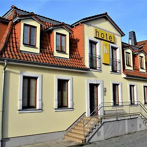 Hotel Economy